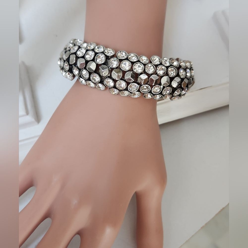 LIA SOPHIA Retired Rhinestone Bracelet Like New EUC
